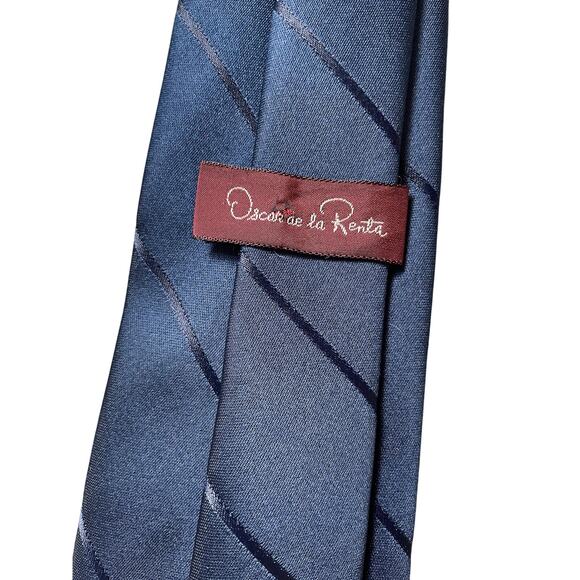 Vintage Oscar de la Renta Slim Navy Striped Tie | 80s 90s Designer Business Rare - Picture 6 of 8